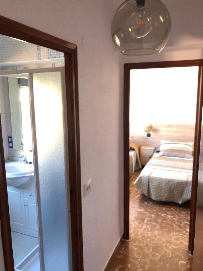 Benicàssim Apartamento Korinto מראה חיצוני תמונה